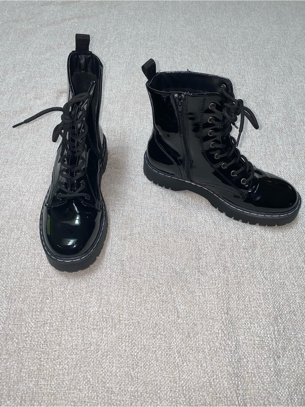 Sincerely Jules Harley Patent Combat Boots Size 10 Black Lace Up Lug Sole